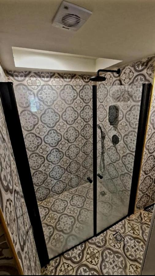 Capsules & Dormitory Bh القدس المظهر الخارجي الصورة