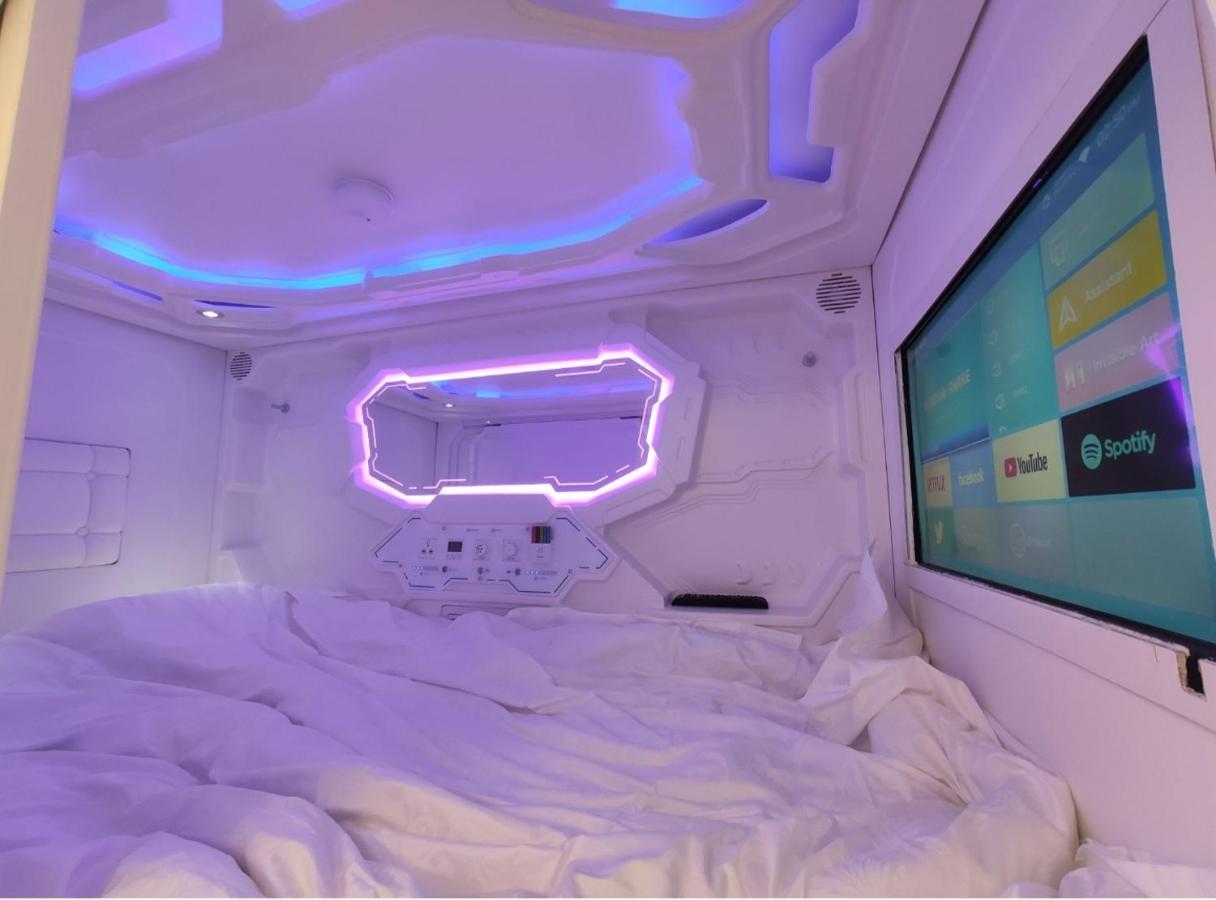 Capsules & Dormitory Bh القدس المظهر الخارجي الصورة